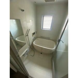 Room image 16