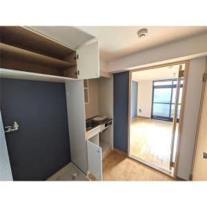 Room image 9