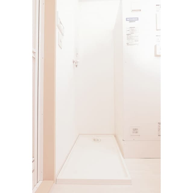 Room image 15