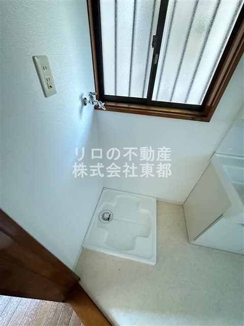 Room image 14