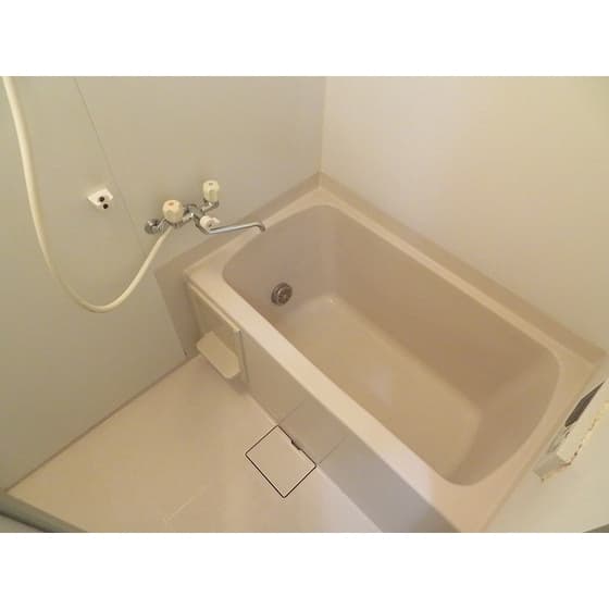 Room image 11