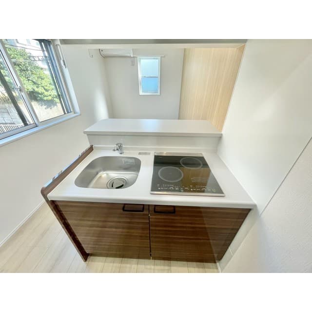 Room image 9