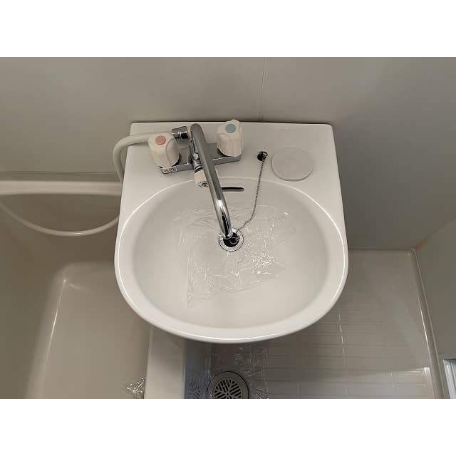 Room image 16
