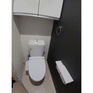 Room image 11