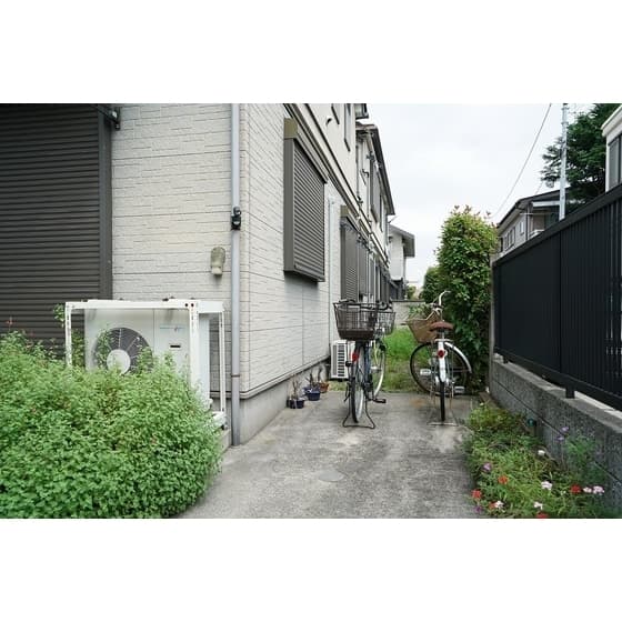 Room image 9