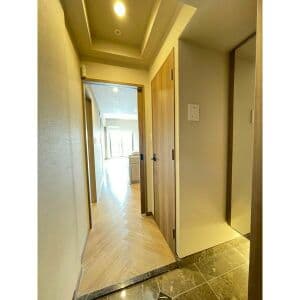 Room image 12