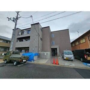 Main exterior of Wakamatsucho NM Catov van Diesneuf