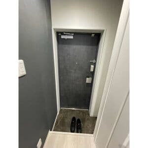 Room image 12