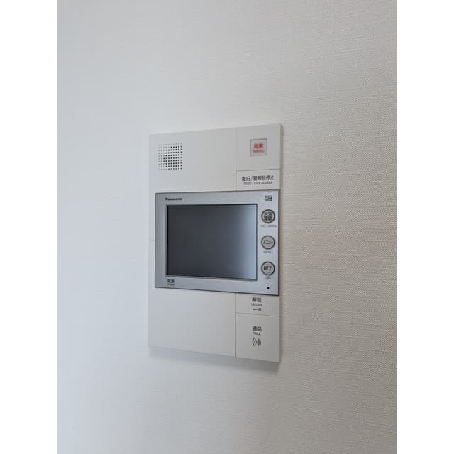 Room image 16