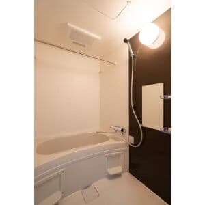 Room image 13