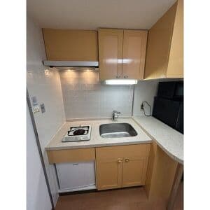 Room image 9