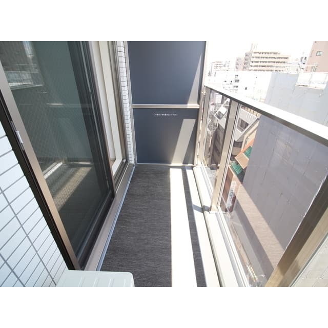 Room image 12