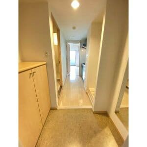 Room image 12