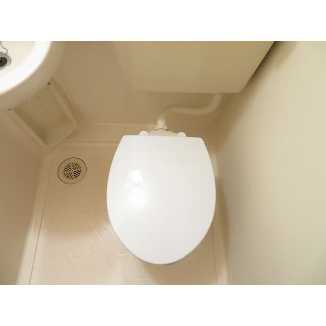 Room image 12