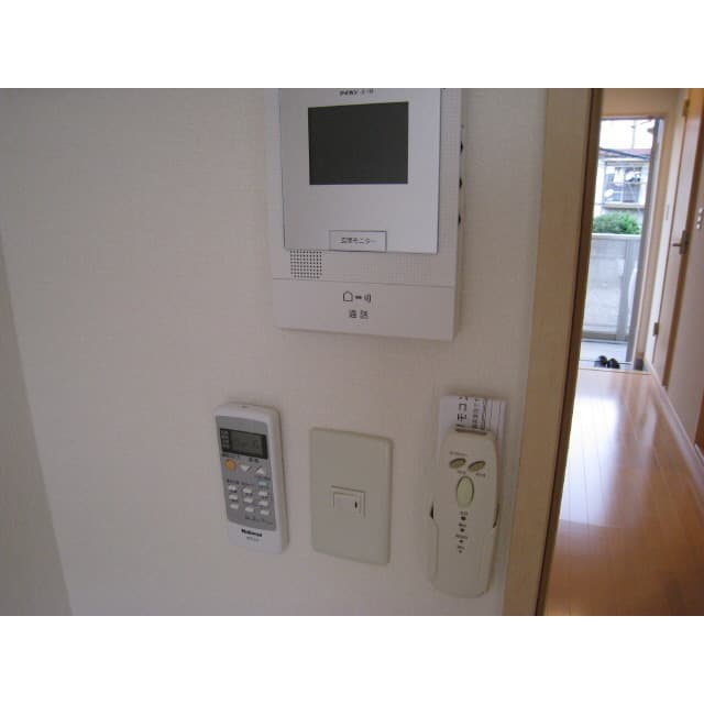 Room image 11