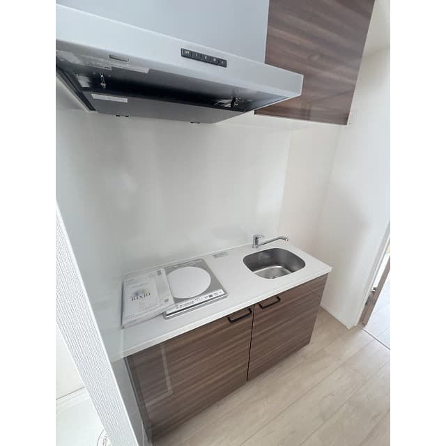 Room image 9