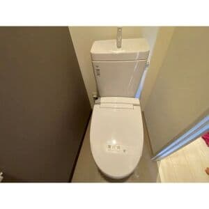 Room image 13