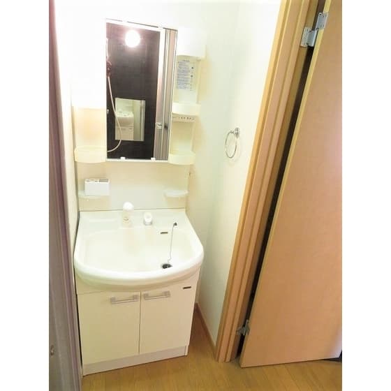 Room image 14