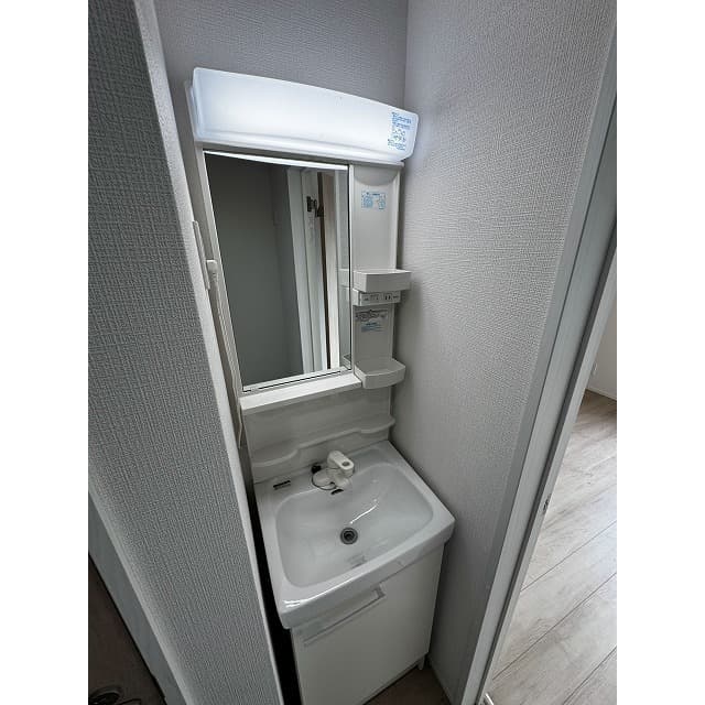 Room image 11