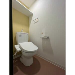 Room image 16