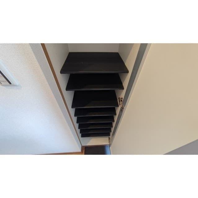 Room image 15