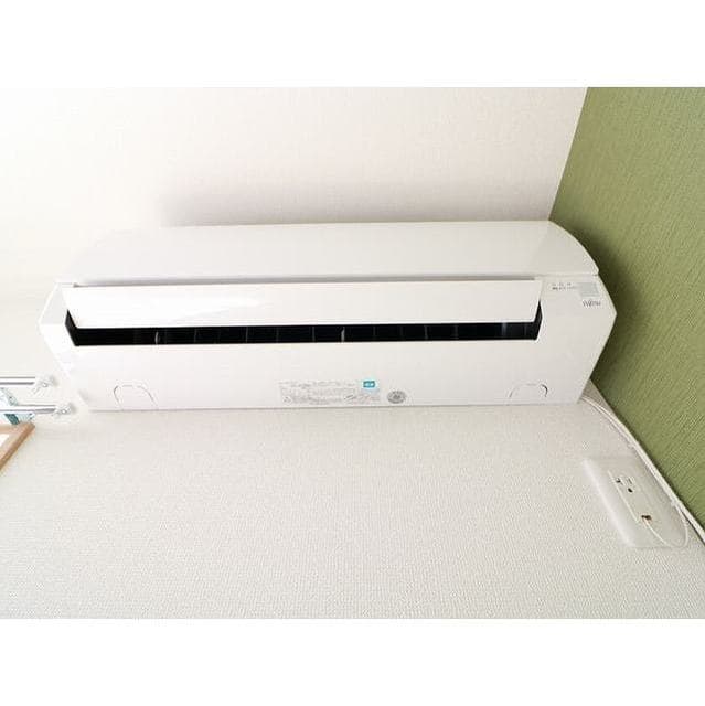 Room image 10