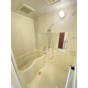 Room image 14