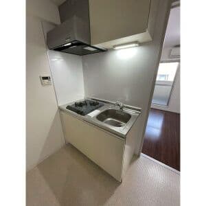 Room image 9