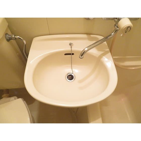 Room image 13