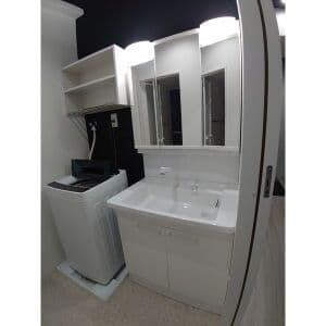 Room image 11