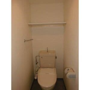 Room image 13