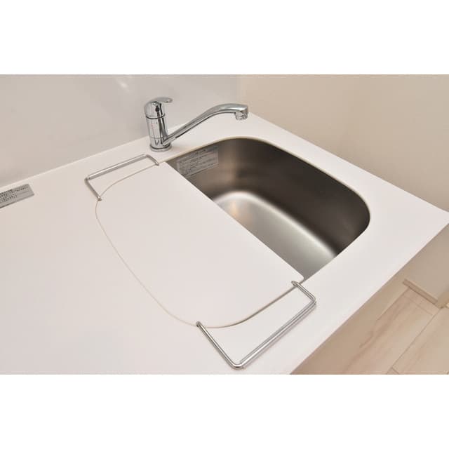 Room image 16