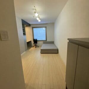 Room image 12