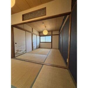 Room image 10