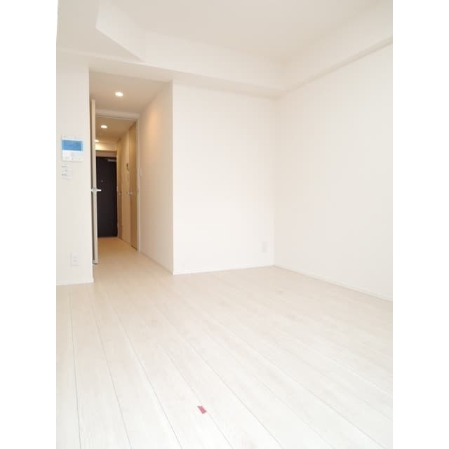 Room image 14