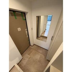 Room image 9