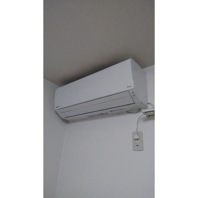 Room image 10