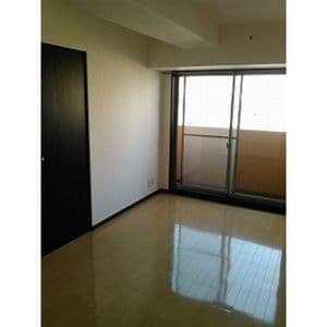 Room image 16