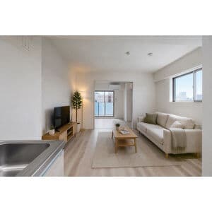 Room image 10
