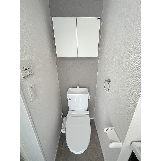 Room image 9