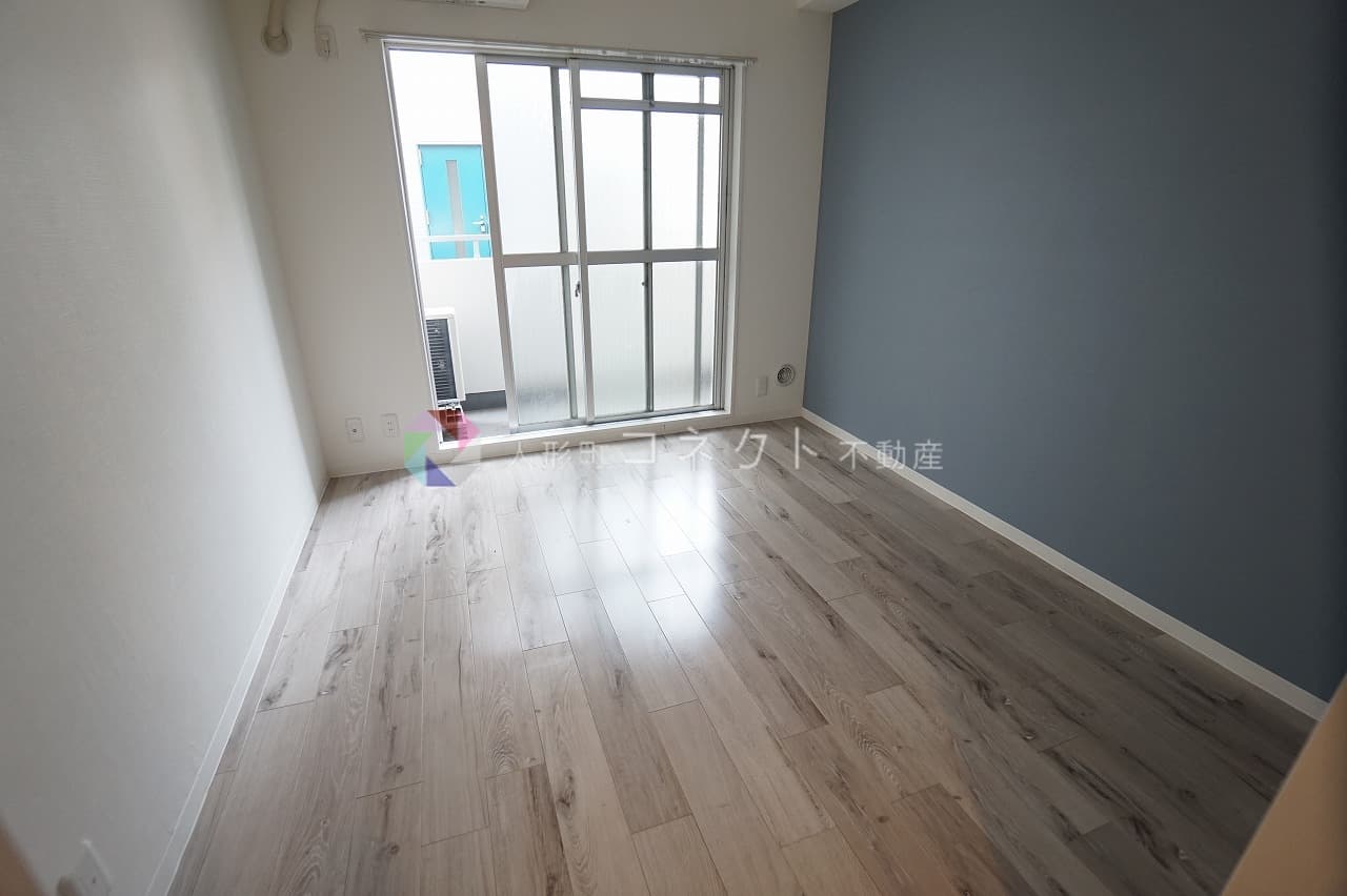 Room image 9