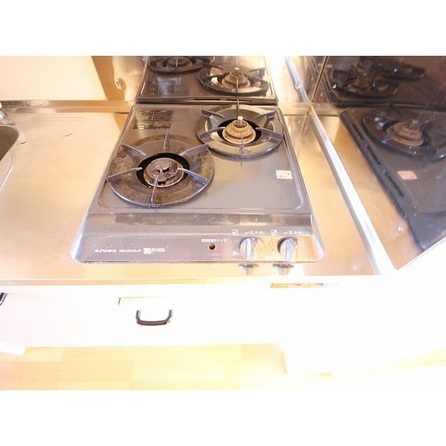 Room image 13