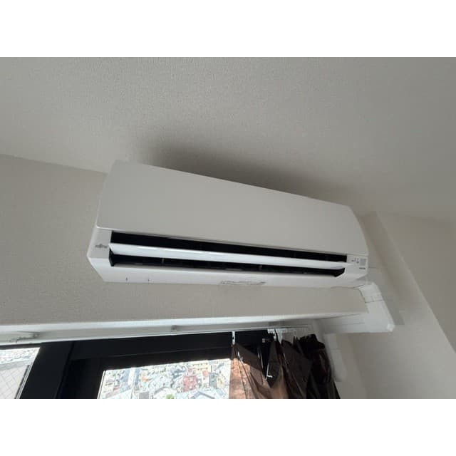 Room image 11