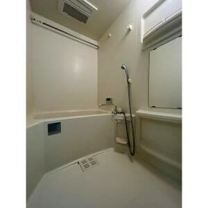 Room image 14