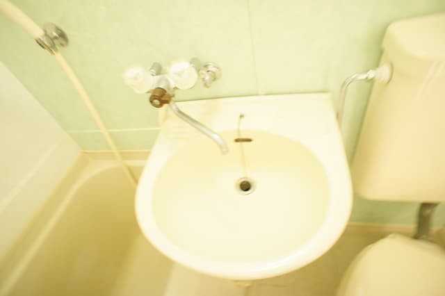 Room image 8