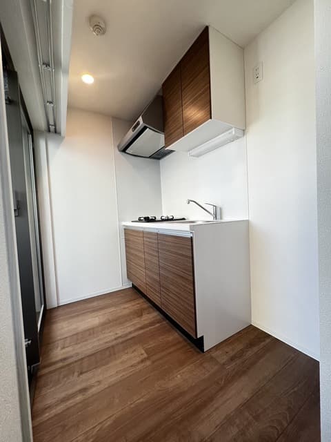 Room image 12