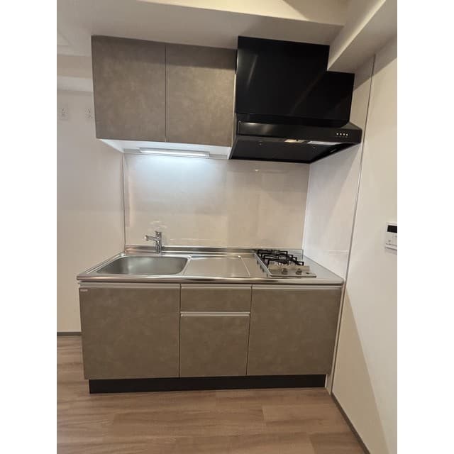 Room image 9