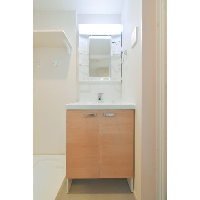 Room image 15