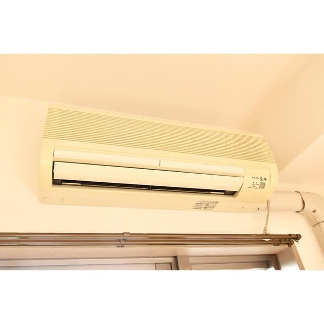 Room image 16