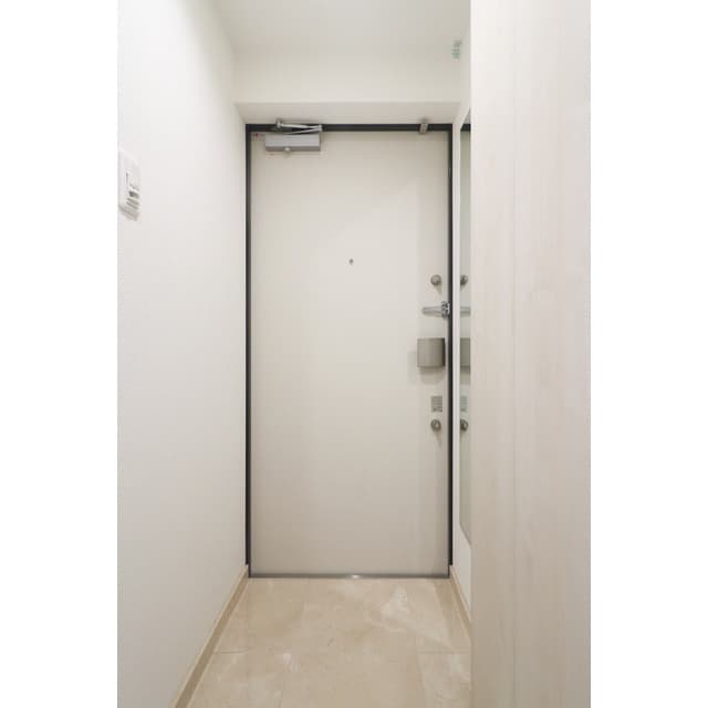 Room image 9